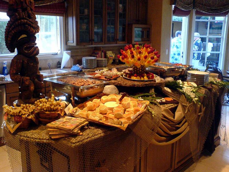 Hawaiian Luau OC - Buffet 2